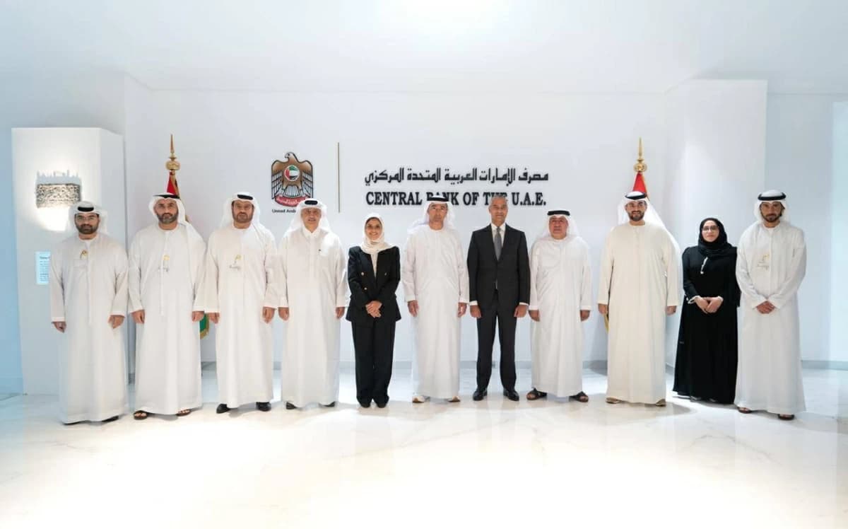 محافظا المركزي الإماراتي والبحريني يبحثان التكامل المالي والمصرفي